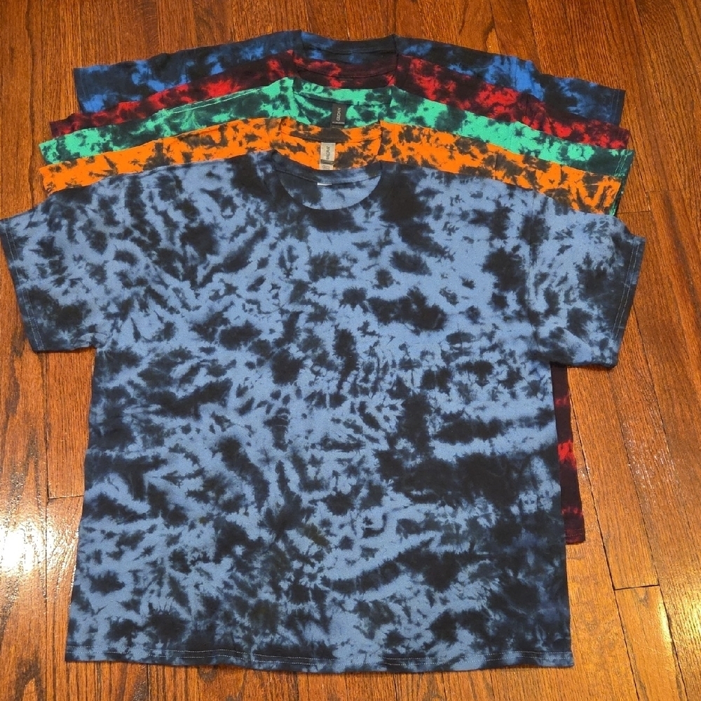 Gildan Tie-Dye Short Sleeve Tee - Blue & Black (Front)
